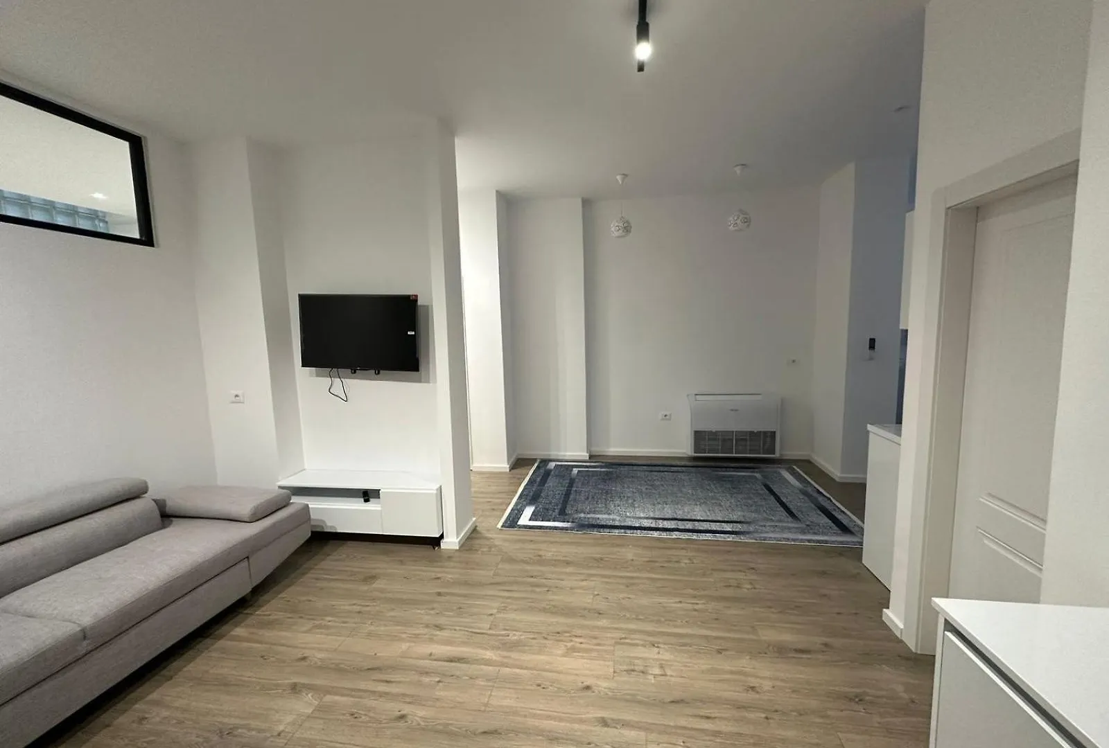 Apartment Invlora 알바니아